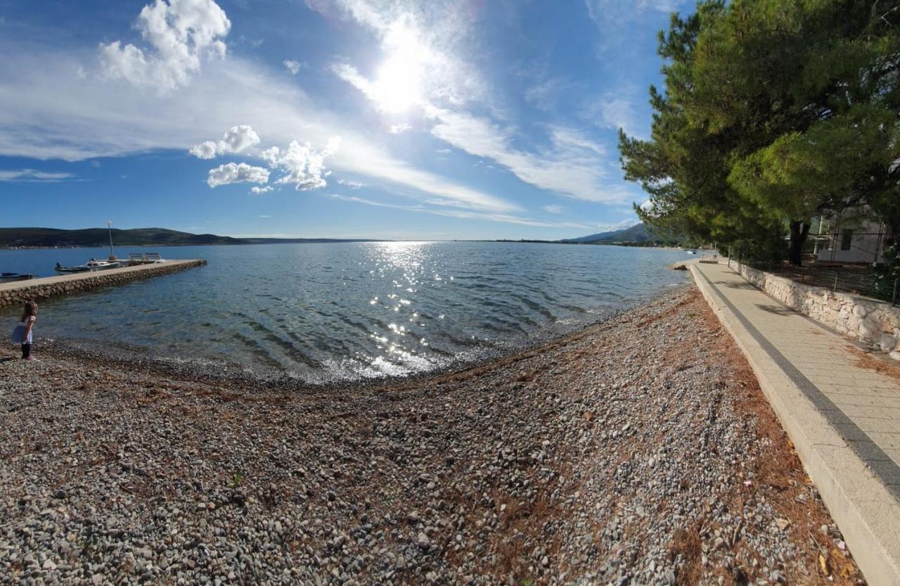 Apartmani Malo More Seline Bagian luar foto