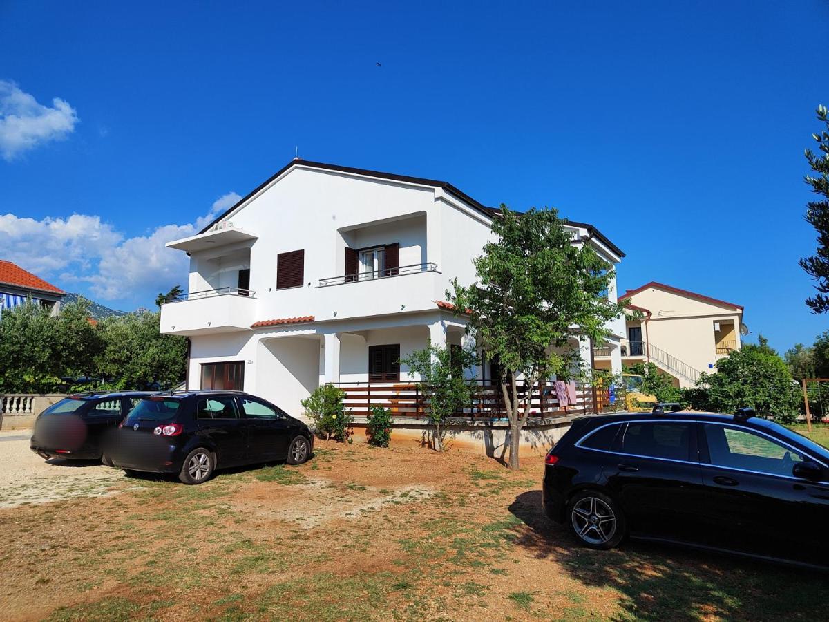 Apartmani Malo More Seline Bagian luar foto