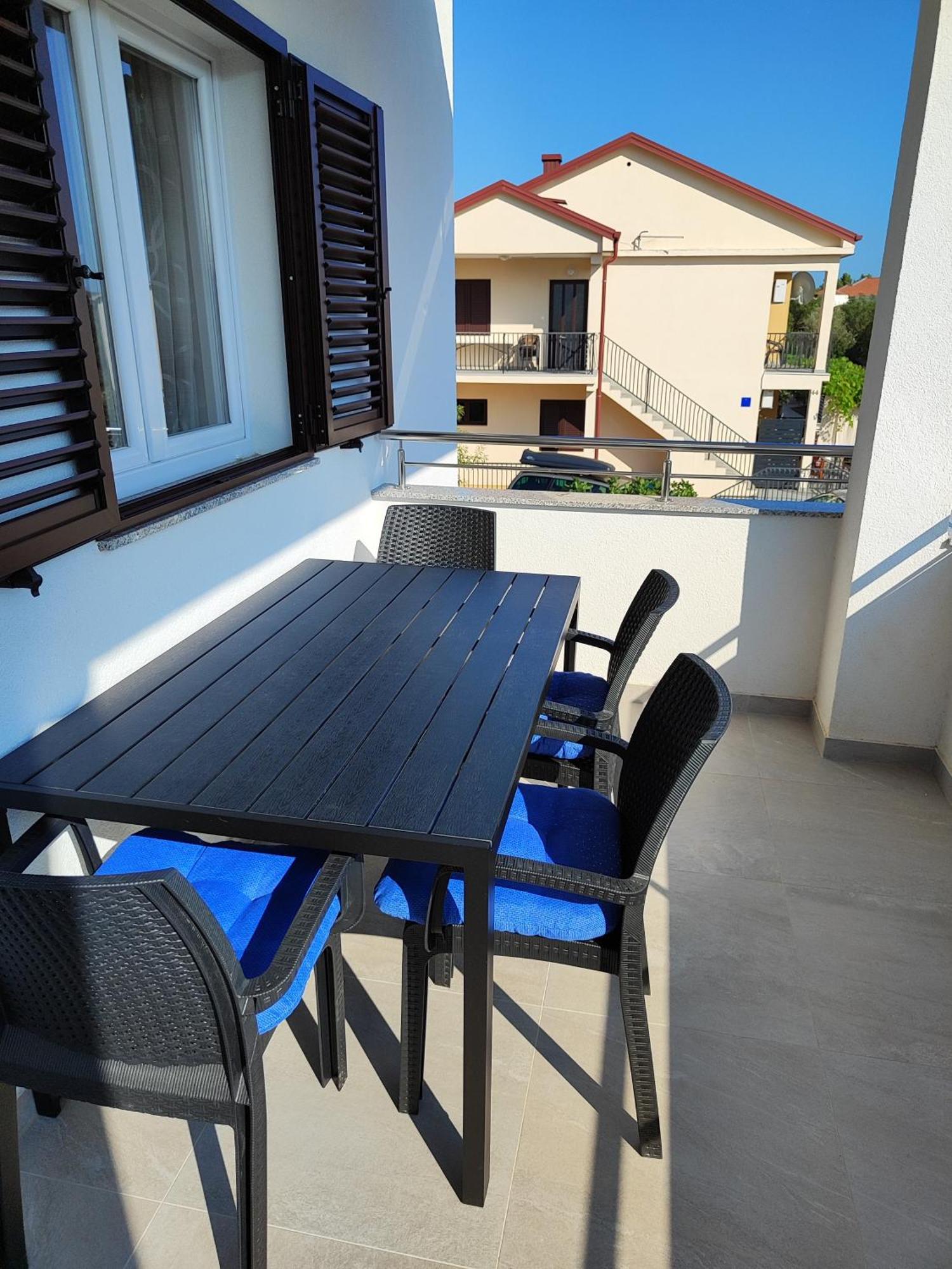 Apartmani Malo More Seline Ruang foto